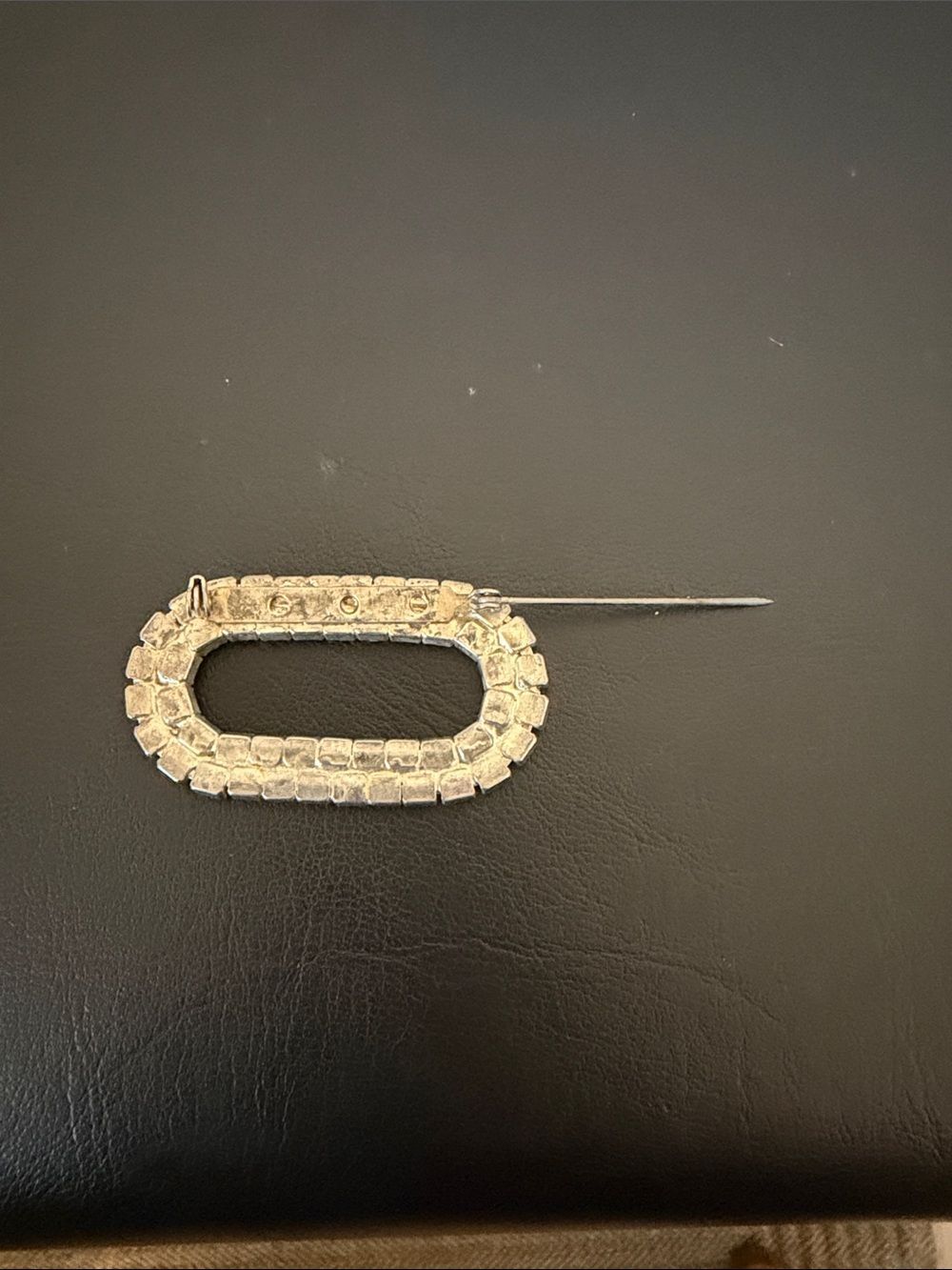 Multicolor Rhinestone Oval Buckle - Picture 3 of 4